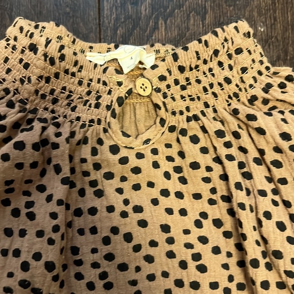 Jessica Simpson Animal Print Gauze Shirt with keyhole neck! - Picture 2 of 7